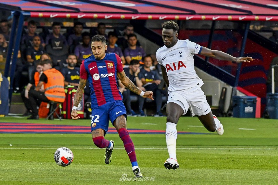 凭中轴驱动 凭中轴驱动